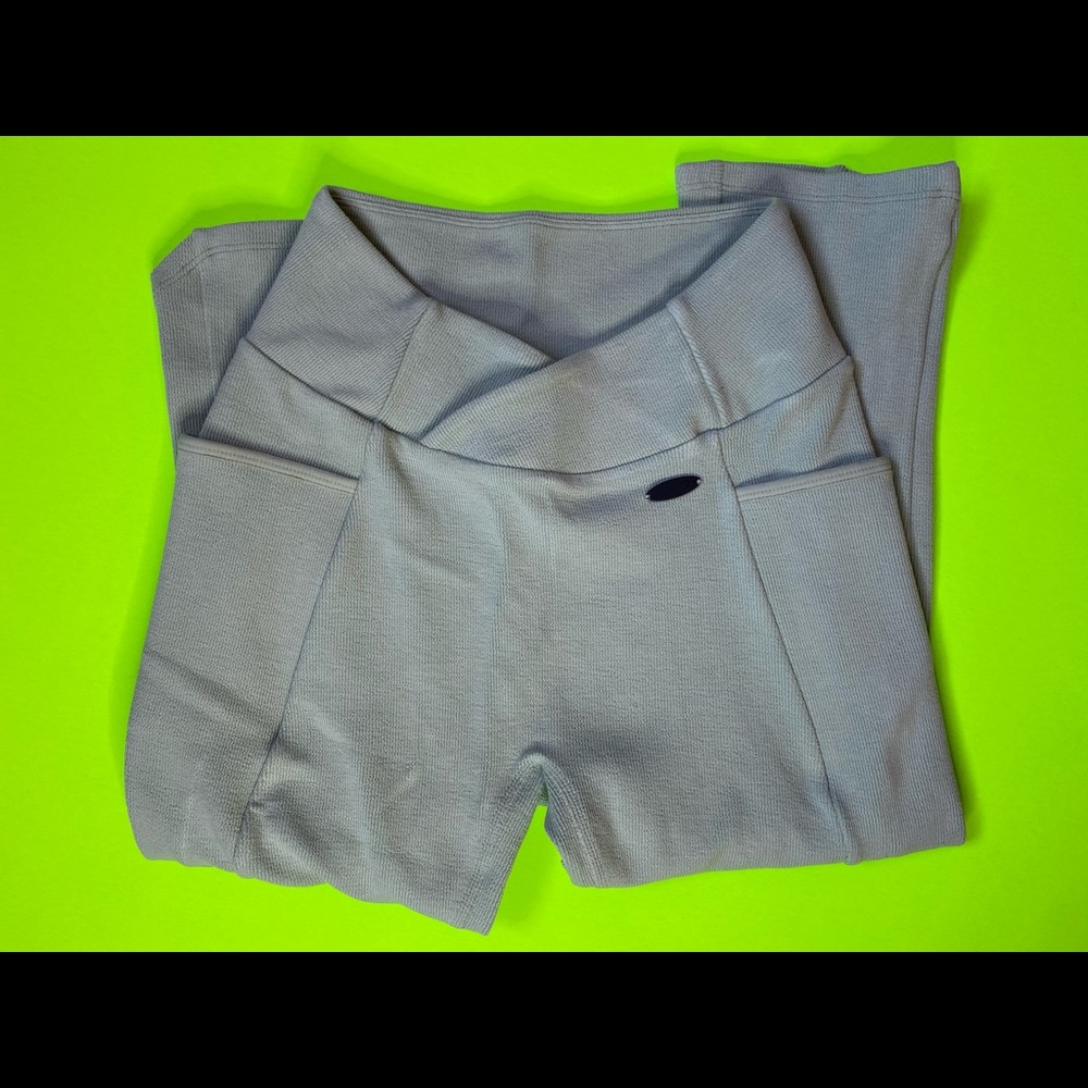 Gymshark Cropped Poise Leggings Mint NWT Medium